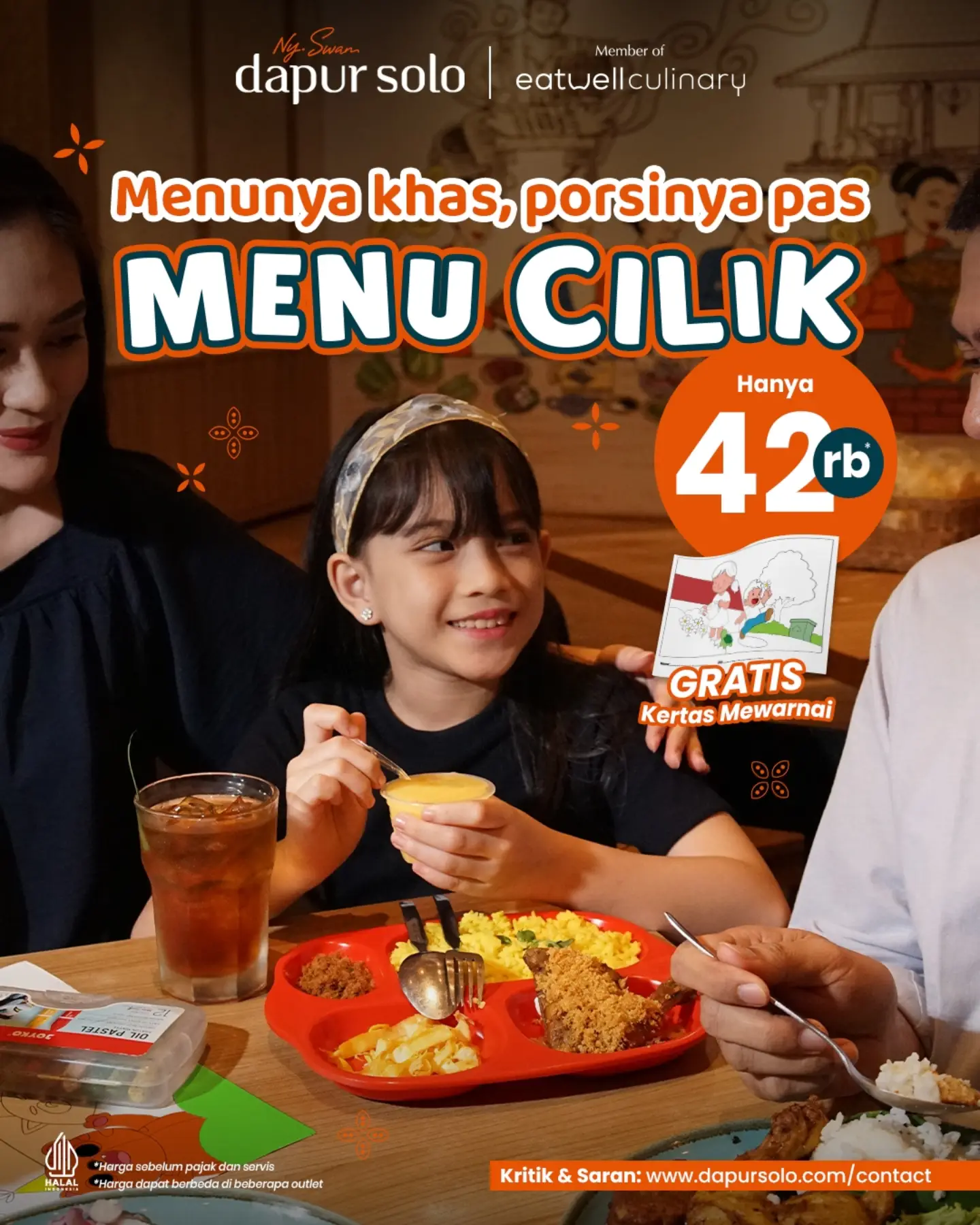 Iklan Dapur Solo menampilkan suasana hangat makan bersama keluarga - Slide 2