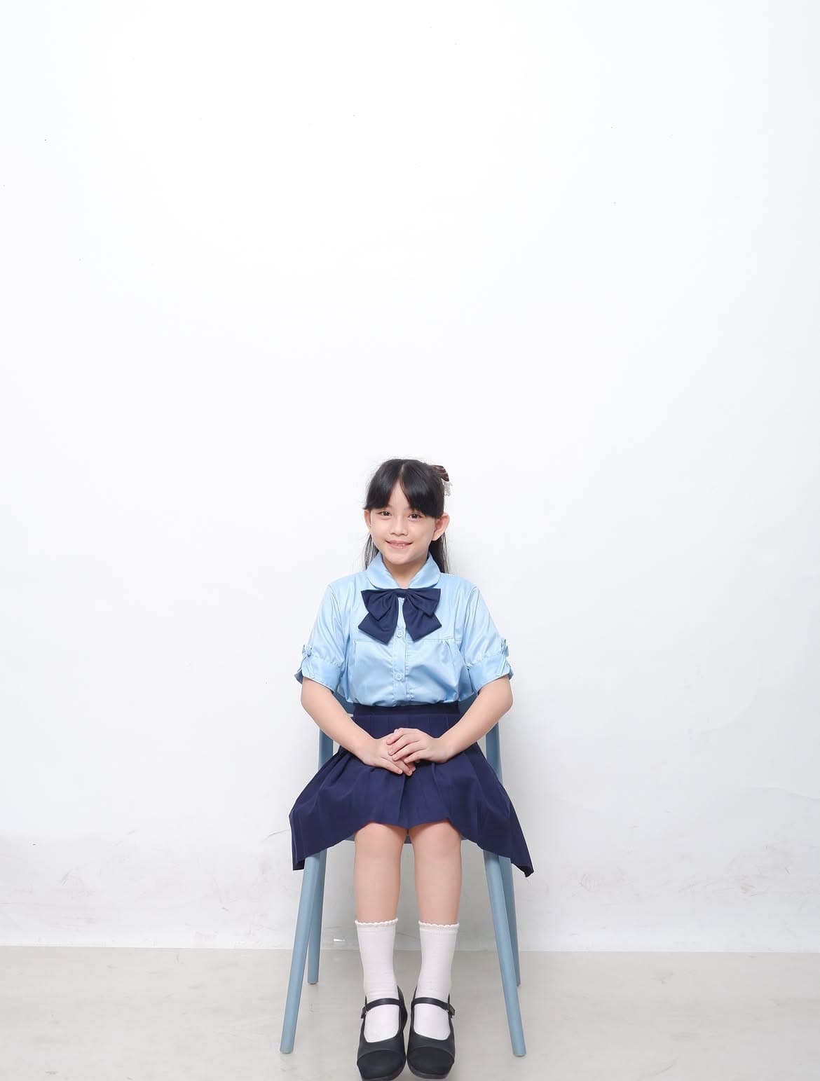 Koleksi Lookbook Seragam Sekolah Alika Naila Putri - Slide 2