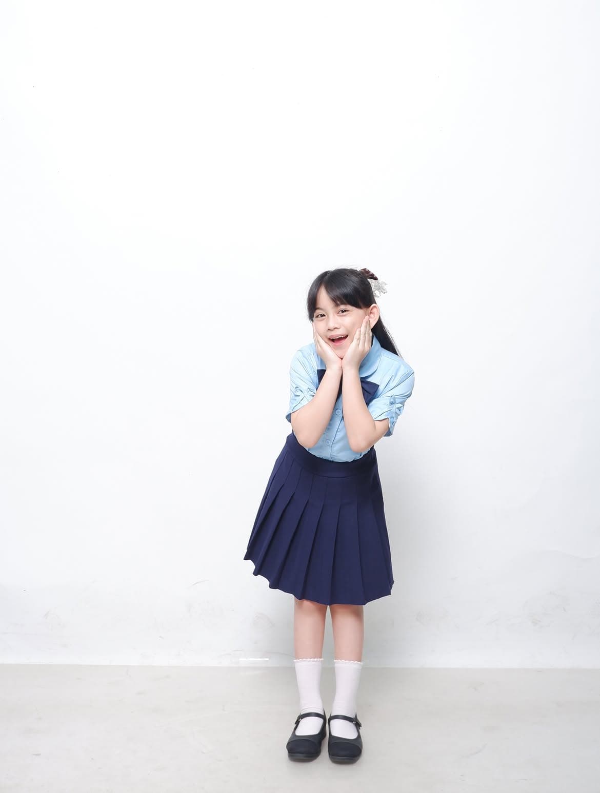 Koleksi Lookbook Seragam Sekolah Alika Naila Putri - Slide 5